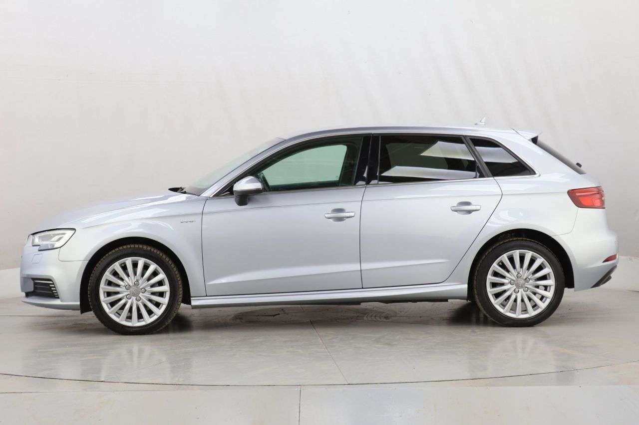 2018 AUDI A3 2018 AUDI A3