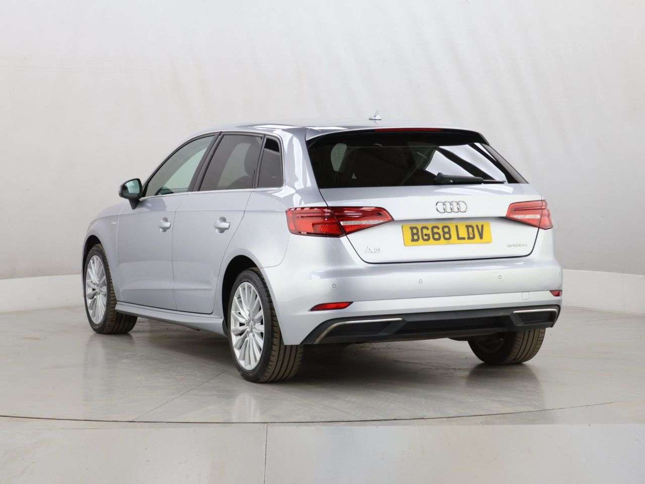 2018 AUDI A3 2018 AUDI A3