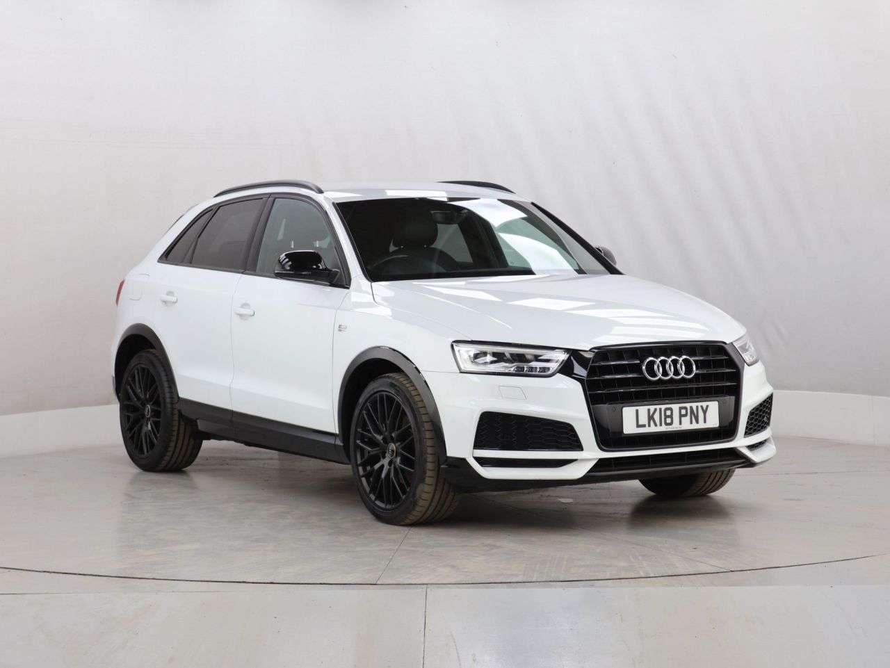 A 2018 AUDI Q3 2.0 TFSI Black Edition SUV 5dr Petrol Euro 6 (s/s) (180 ps) A 2018 AUDI Q3 2.0 TFSI Black Edition SUV 5dr Petrol Euro 6 (s/s) (180 ps)