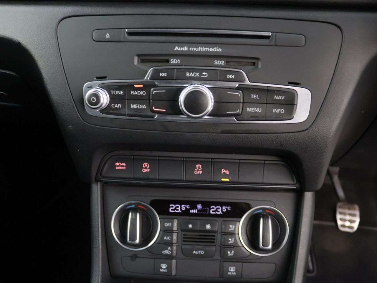 2018 AUDI Q3 2018 AUDI Q3