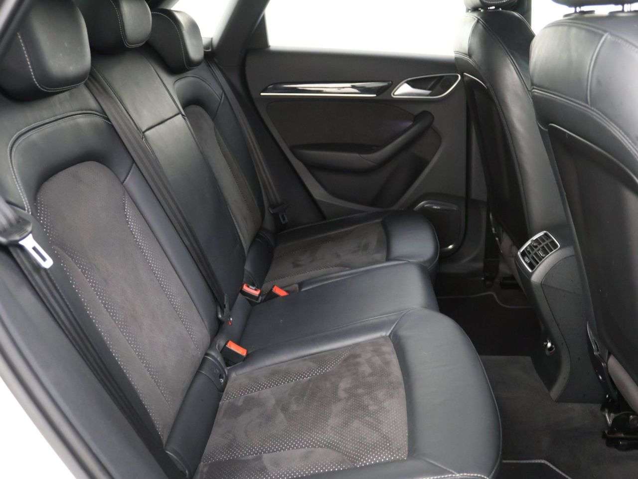 2018 AUDI Q3 2018 AUDI Q3