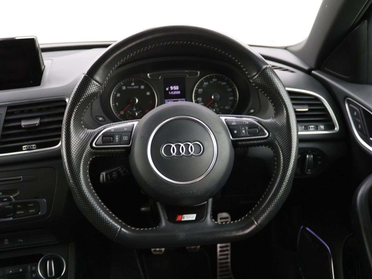 2018 AUDI Q3 2018 AUDI Q3