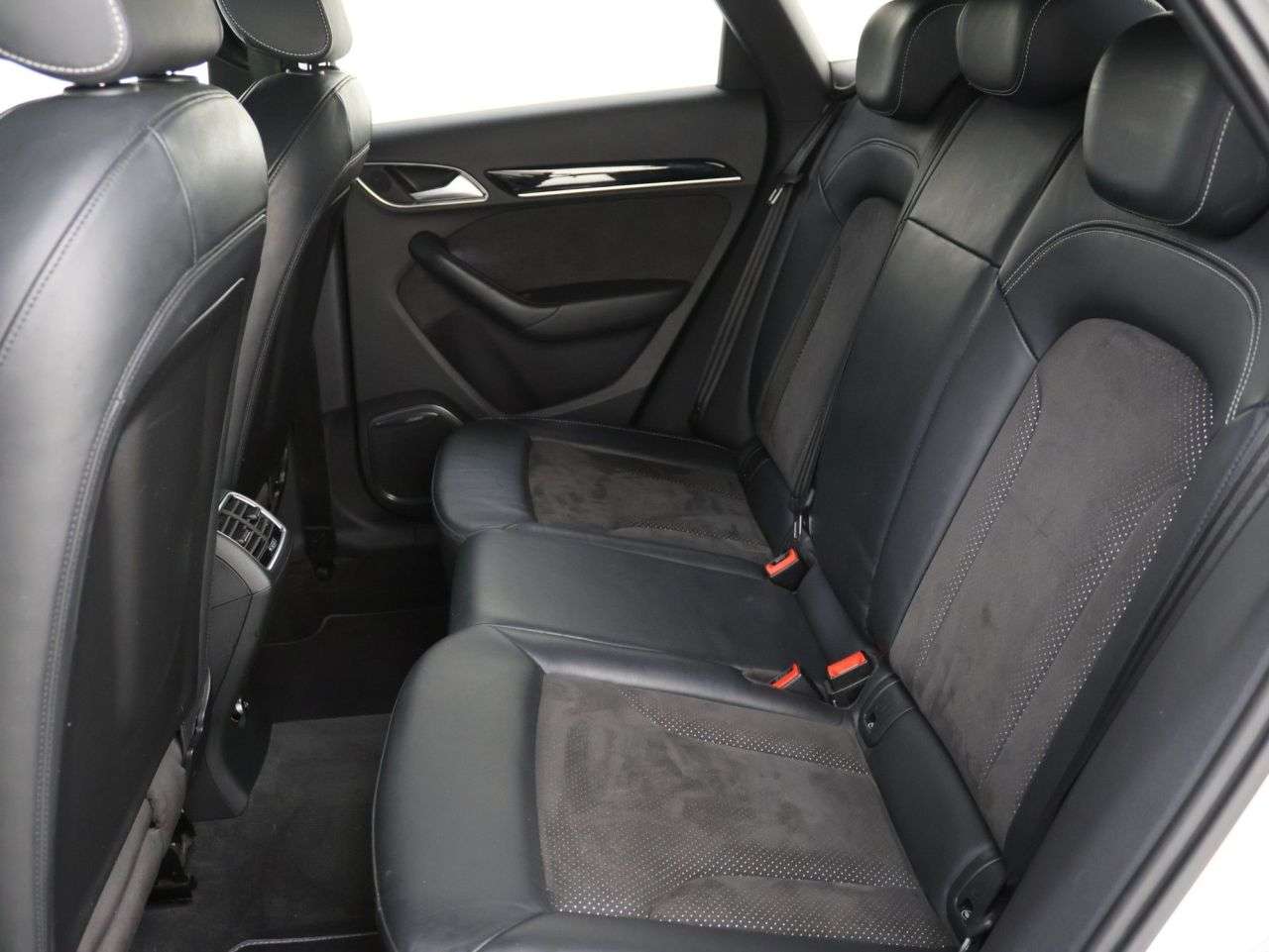 2018 AUDI Q3 2018 AUDI Q3