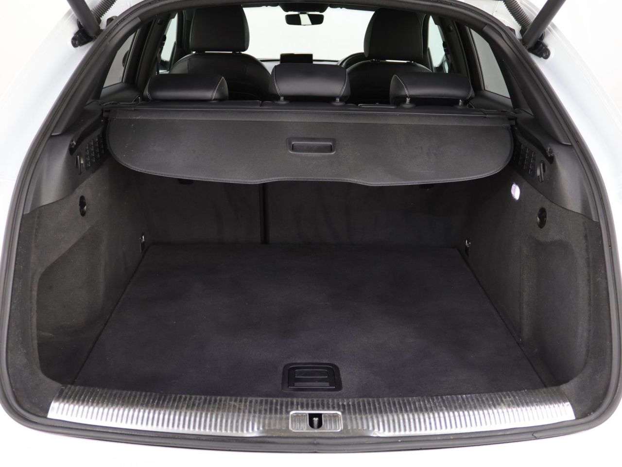 2018 AUDI Q3 2018 AUDI Q3