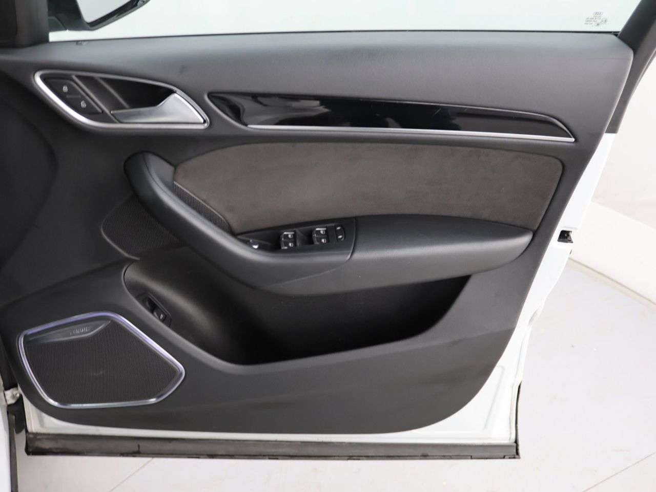 2018 AUDI Q3 2018 AUDI Q3