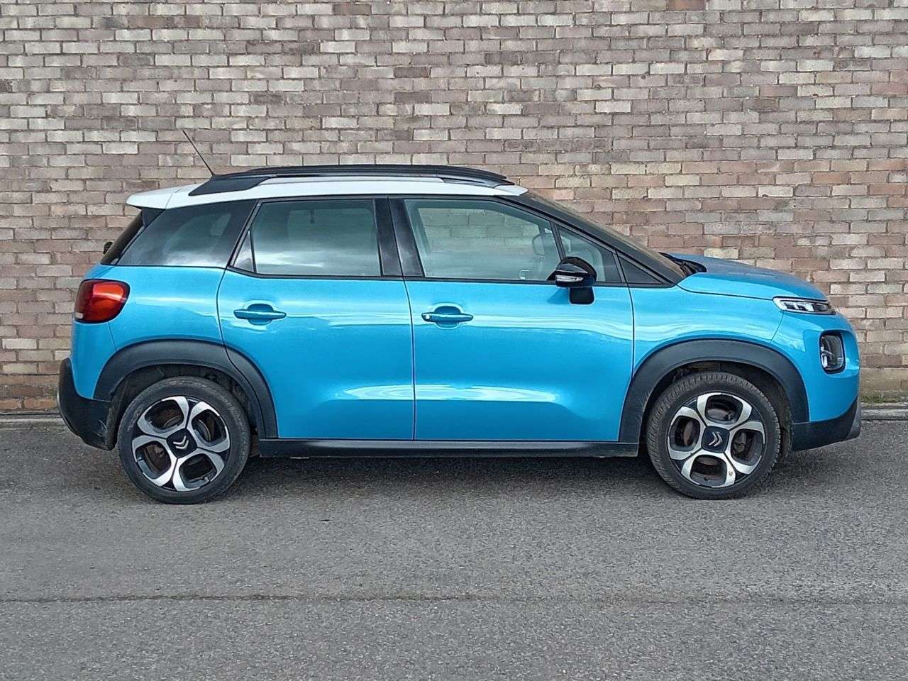 A 2018 CITROEN C3 AIRCROSS 1.2 PureTech Flair SUV 5dr Petrol Manual Euro 6 (s/s) (110 ps) A 2018 CITROEN C3 AIRCROSS 1.2 PureTech Flair SUV 5dr Petrol Manual Euro 6 (s/s) (110 ps)