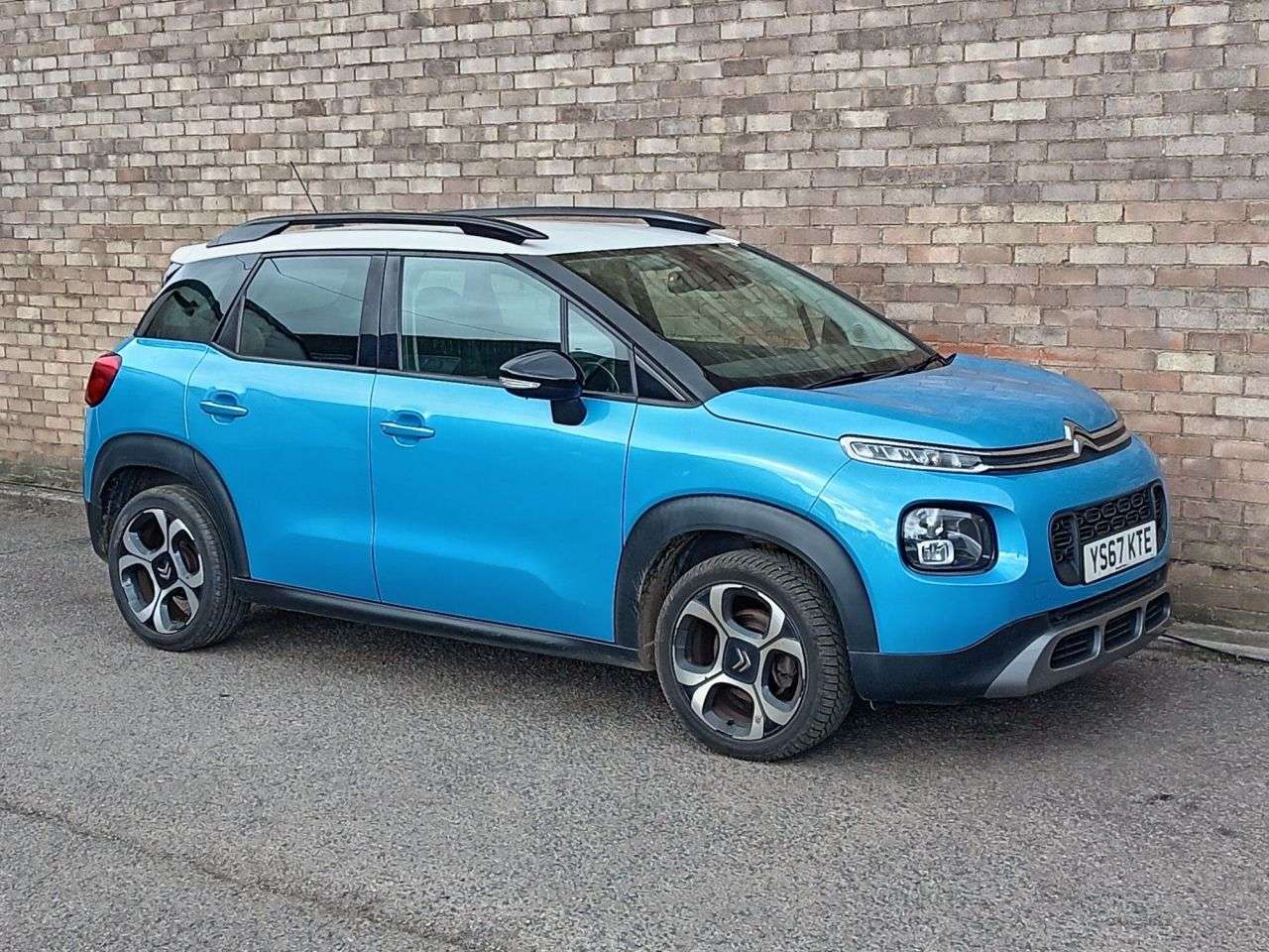A 2018 CITROEN C3 AIRCROSS 1.2 PureTech Flair SUV 5dr Petrol Manual Euro 6 (s/s) (110 ps) A 2018 CITROEN C3 AIRCROSS 1.2 PureTech Flair SUV 5dr Petrol Manual Euro 6 (s/s) (110 ps)