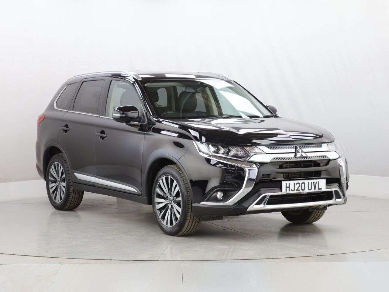 A 2020 MITSUBISHI OUTLANDER 2.0 MIVEC Exceed SUV 5dr Petrol CVT 4WD Euro 6 (s/s) (150 ps) A 2020 MITSUBISHI OUTLANDER 2.0 MIVEC Exceed SUV 5dr Petrol CVT 4WD Euro 6 (s/s) (150 ps)