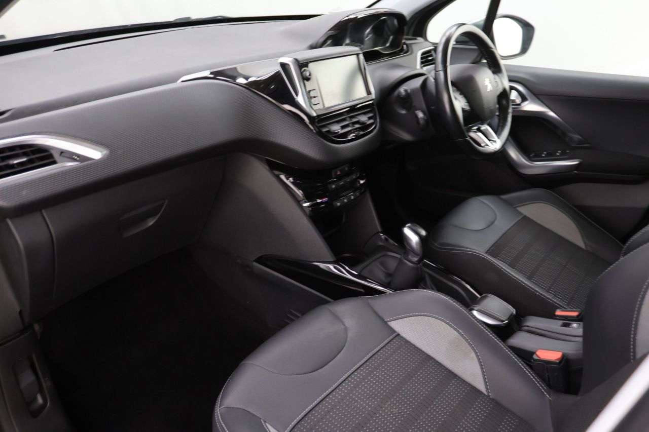 2019 PEUGEOT 2008 2019 PEUGEOT 2008
