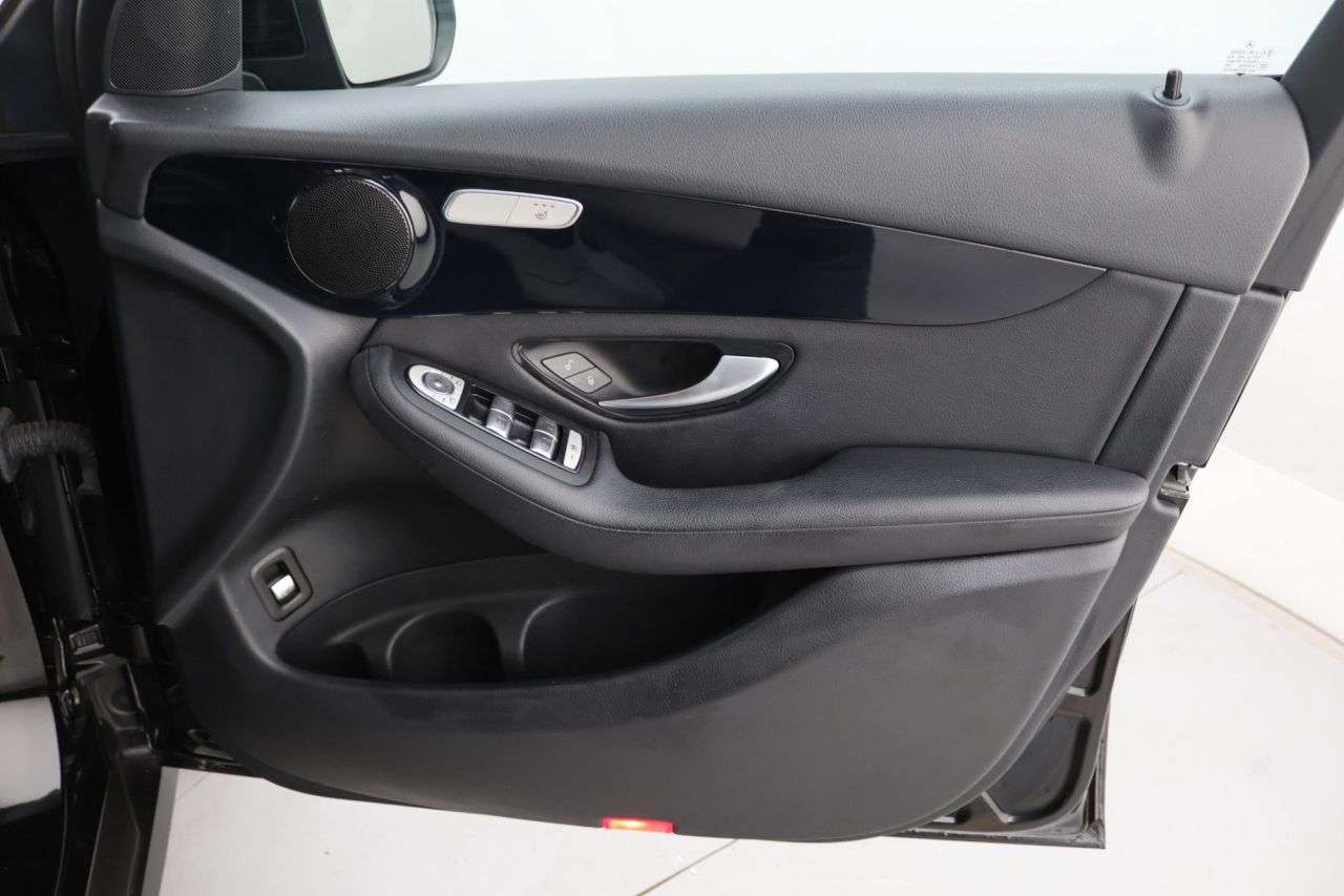 2019 MERCEDES-BENZ GLC CLASS 2019 MERCEDES-BENZ GLC CLASS