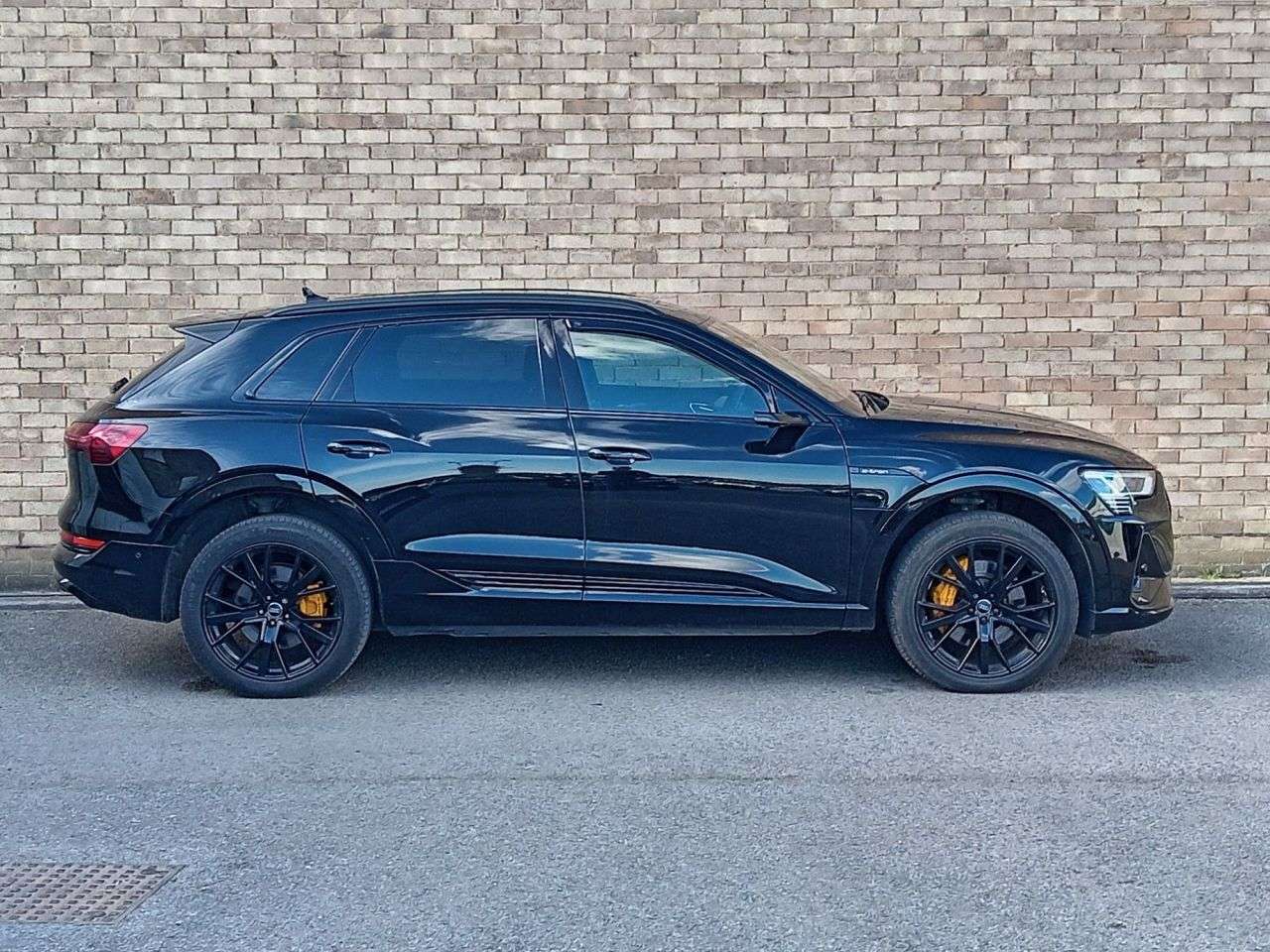 2020 AUDI E-TRON 2020 AUDI E-TRON