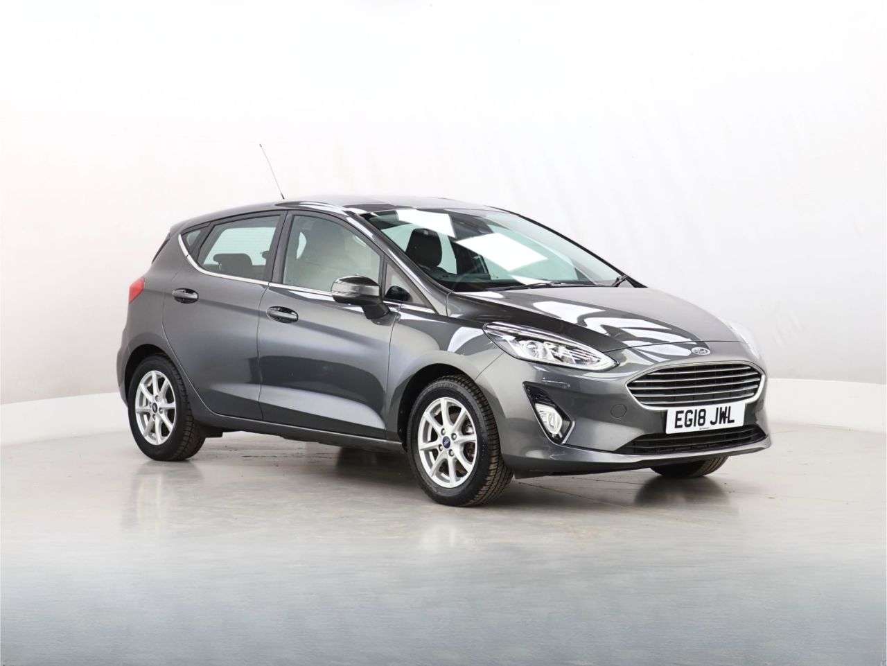 A 2018 FORD FIESTA 1.1 Ti-VCT Zetec Hatchback 5dr Petrol Manual Euro 6 (s/s) (85 ps) A 2018 FORD FIESTA 1.1 Ti-VCT Zetec Hatchback 5dr Petrol Manual Euro 6 (s/s) (85 ps)