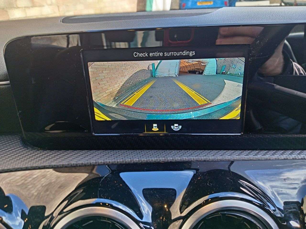 A 2019 MERCEDES-BENZ A CLASS 1.3 A180 SE Hatchback 5dr Petrol Manual Euro 6 (s/s) (136 ps) A 2019 MERCEDES-BENZ A CLASS 1.3 A180 SE Hatchback 5dr Petrol Manual Euro 6 (s/s) (136 ps)