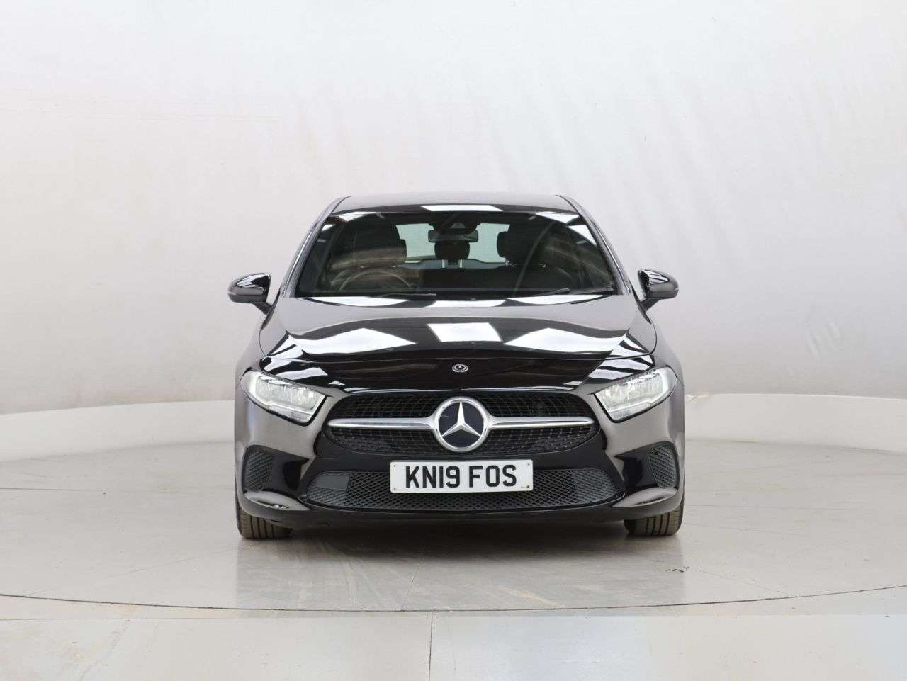 A 2019 MERCEDES-BENZ A CLASS 1.3 A180 SE Hatchback 5dr Petrol Manual Euro 6 (s/s) (136 ps) A 2019 MERCEDES-BENZ A CLASS 1.3 A180 SE Hatchback 5dr Petrol Manual Euro 6 (s/s) (136 ps)