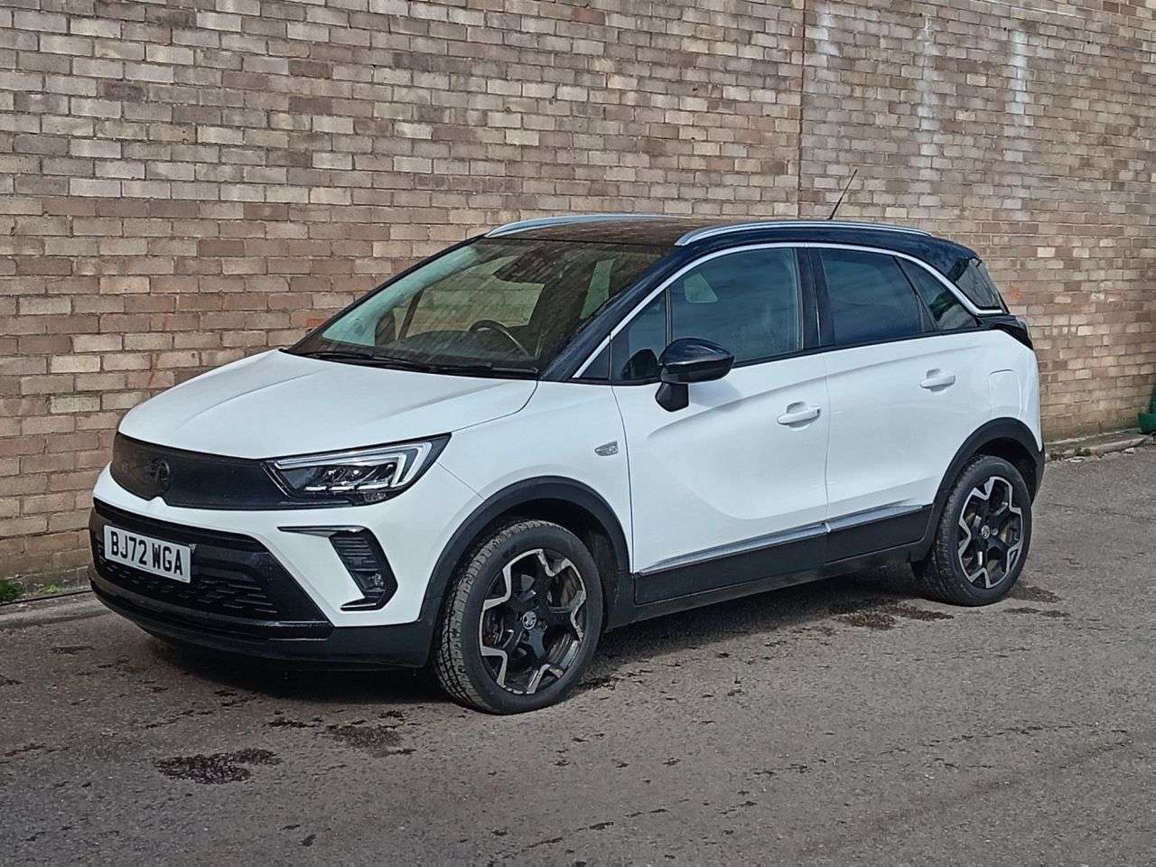 A 2022 VAUXHALL CROSSLAND 1.2 Turbo Ultimate SUV 5dr Petrol Auto Euro 6 (s/s) (130 ps) A 2022 VAUXHALL CROSSLAND 1.2 Turbo Ultimate SUV 5dr Petrol Auto Euro 6 (s/s) (130 ps)