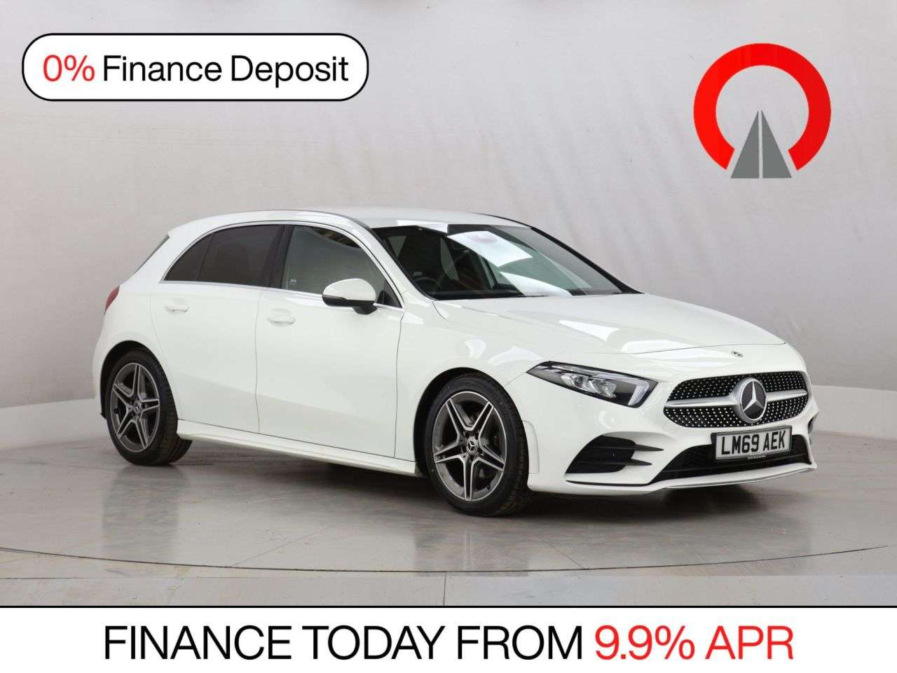 A 2019 MERCEDES-BENZ A CLASS 2.0 A200d AMG Line Hatchback 5dr Diesel 8G-DCT Euro 6 (s/s) (150 ps) A 2019 MERCEDES-BENZ A CLASS 2.0 A200d AMG Line Hatchback 5dr Diesel 8G-DCT Euro 6 (s/s) (150 ps)