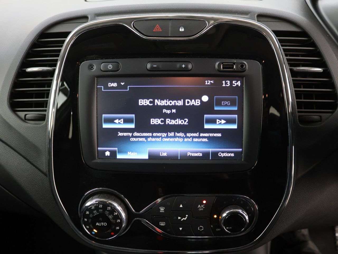 2017 RENAULT CAPTUR 2017 RENAULT CAPTUR