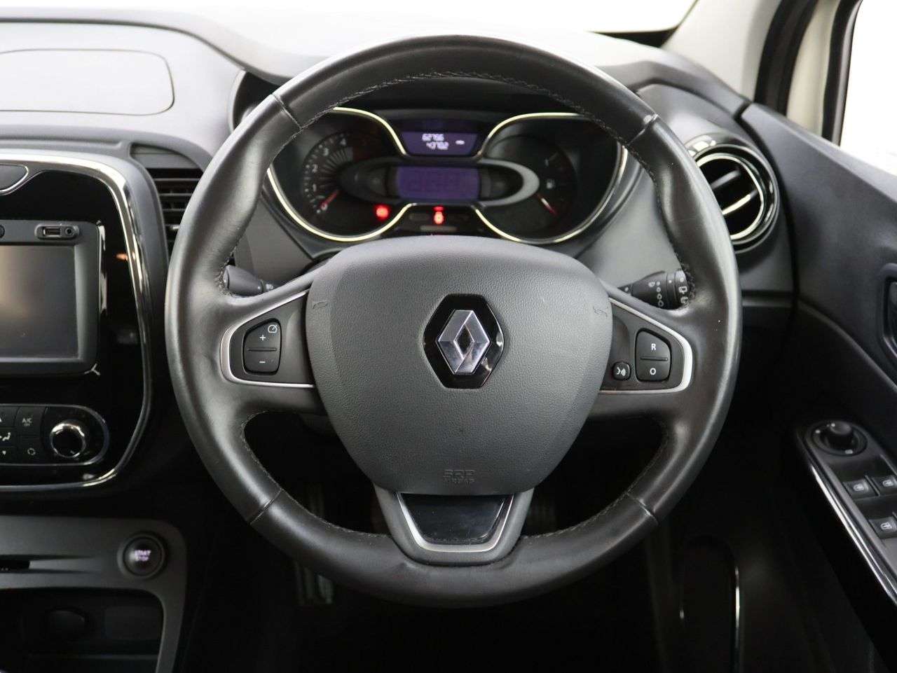 2017 RENAULT CAPTUR 2017 RENAULT CAPTUR