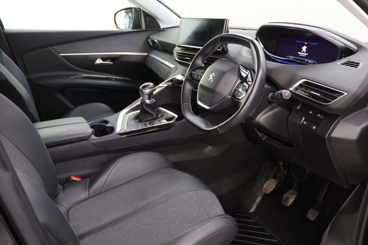 2021 PEUGEOT 3008 2021 PEUGEOT 3008