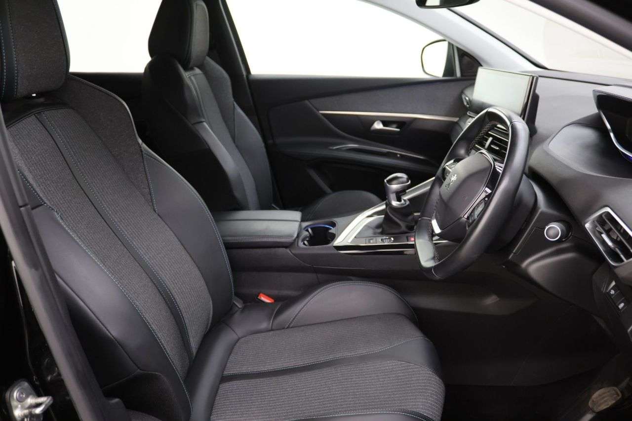 2021 PEUGEOT 3008 2021 PEUGEOT 3008