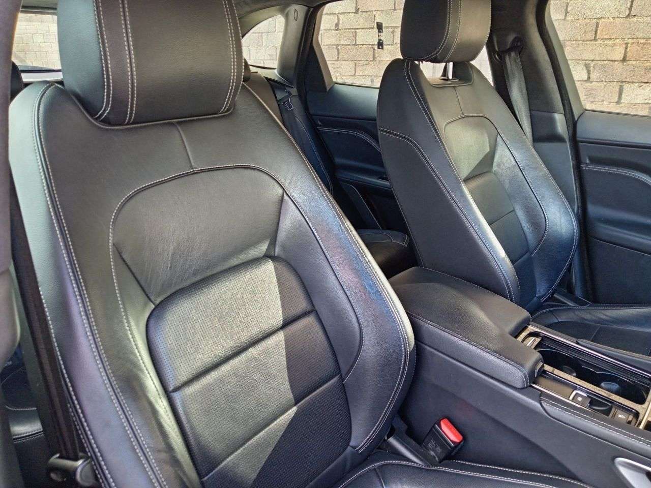 2019 JAGUAR F-PACE 2019 JAGUAR F-PACE