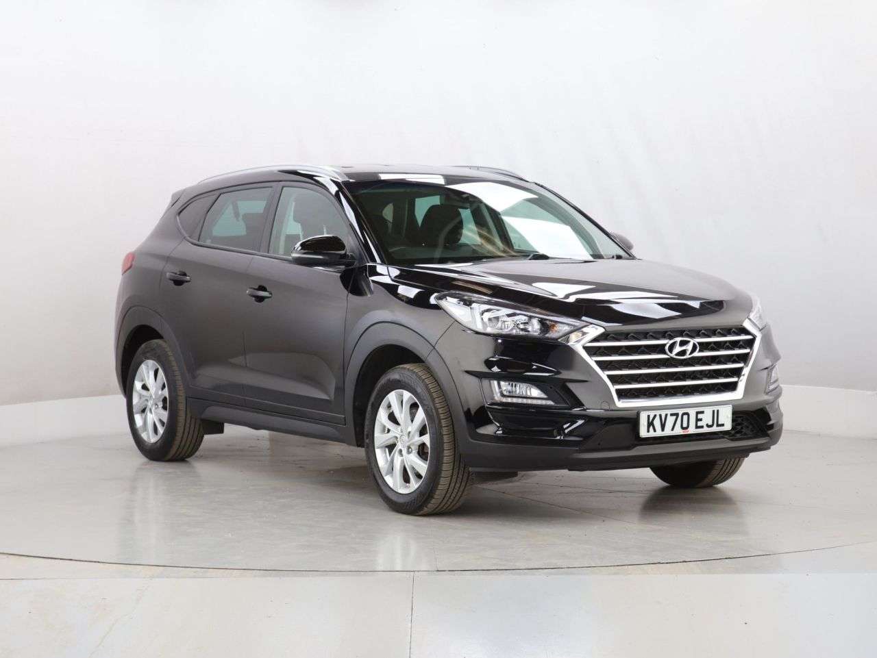 A 2020 HYUNDAI TUCSON 1.6 GDi SE Nav SUV 5dr Petrol Manual Euro 6 (s/s) (132 ps) A 2020 HYUNDAI TUCSON 1.6 GDi SE Nav SUV 5dr Petrol Manual Euro 6 (s/s) (132 ps)
