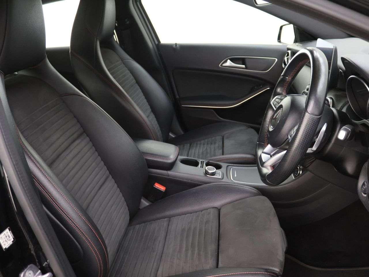 2018 MERCEDES-BENZ A CLASS 2018 MERCEDES-BENZ A CLASS