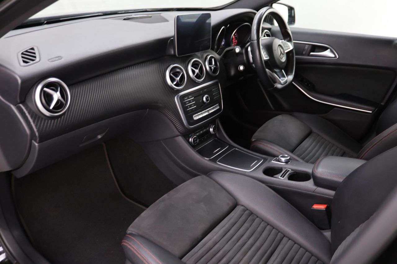 2018 MERCEDES-BENZ A CLASS 2018 MERCEDES-BENZ A CLASS