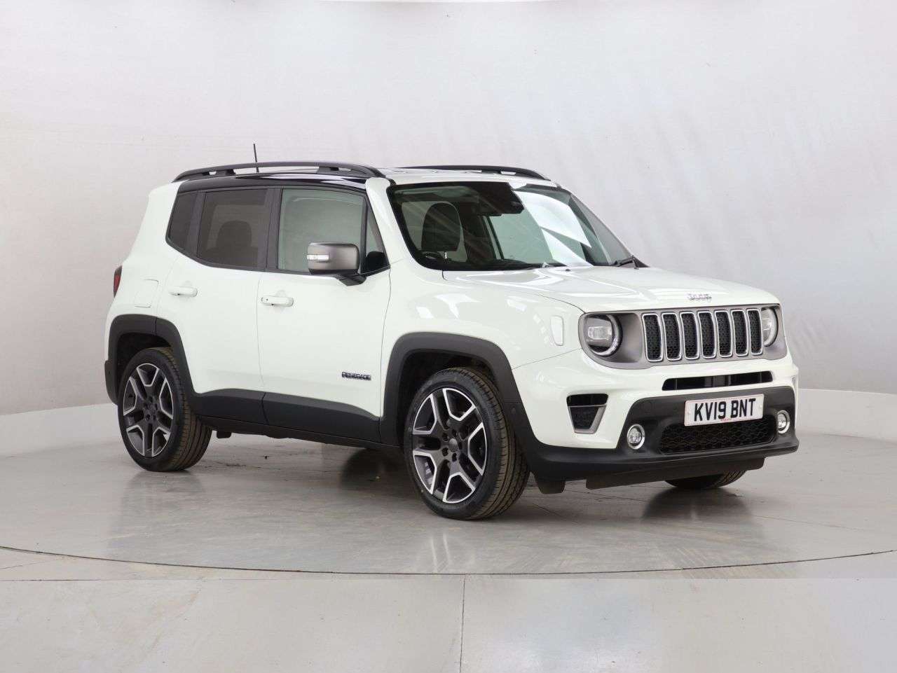 A 2019 JEEP RENEGADE 1.0 GSE T3 Limited SUV 5dr Petrol Manual Euro 6 (s/s) (120 ps) A 2019 JEEP RENEGADE 1.0 GSE T3 Limited SUV 5dr Petrol Manual Euro 6 (s/s) (120 ps)
