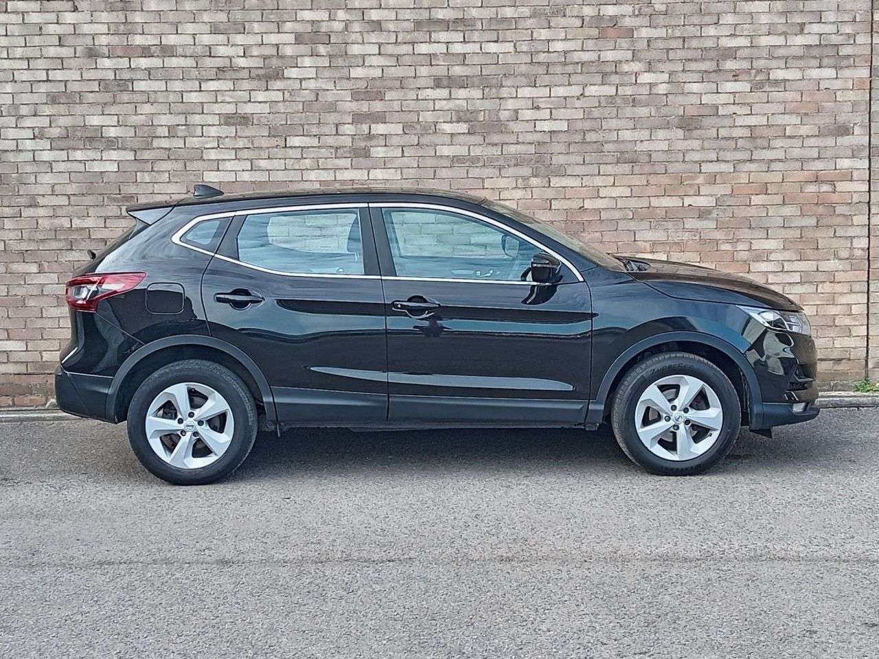 A 2020 NISSAN QASHQAI 1.3 DIG-T Acenta Premium SUV 5dr Petrol DCT Auto Euro 6 (s/s) (160 ps) A 2020 NISSAN QASHQAI 1.3 DIG-T Acenta Premium SUV 5dr Petrol DCT Auto Euro 6 (s/s) (160 ps)