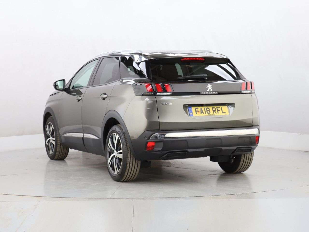2018 PEUGEOT 3008 2018 PEUGEOT 3008
