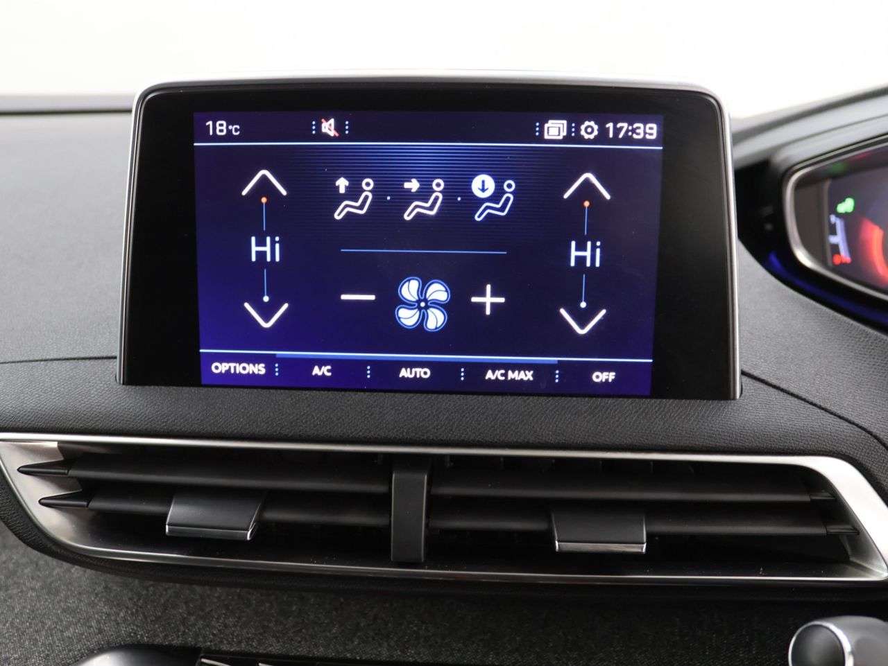 2018 PEUGEOT 3008 2018 PEUGEOT 3008