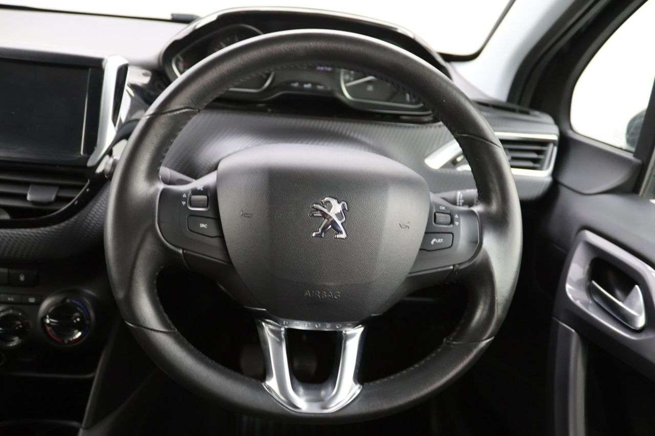2018 PEUGEOT 2008 2018 PEUGEOT 2008