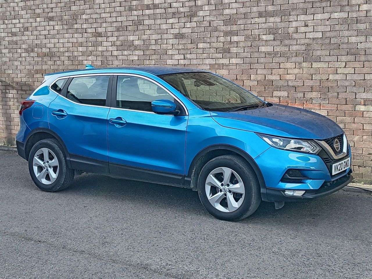 A 2020 NISSAN QASHQAI 1.3 DIG-T Acenta Premium SUV 5dr Petrol Manual Euro 6 (s/s) (140 ps) A 2020 NISSAN QASHQAI 1.3 DIG-T Acenta Premium SUV 5dr Petrol Manual Euro 6 (s/s) (140 ps)