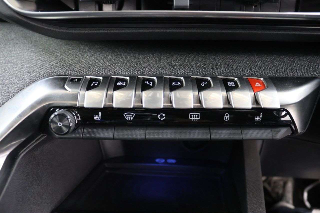 2019 PEUGEOT 3008 2019 PEUGEOT 3008