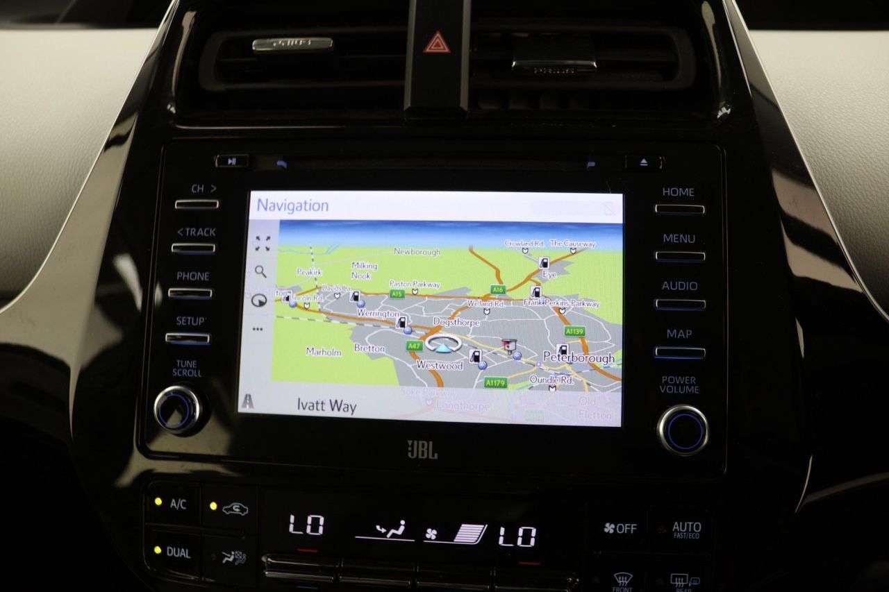 2021 TOYOTA PRIUS 2021 TOYOTA PRIUS