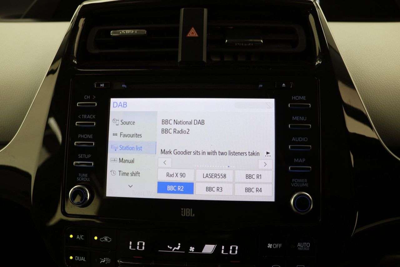 2021 TOYOTA PRIUS 2021 TOYOTA PRIUS