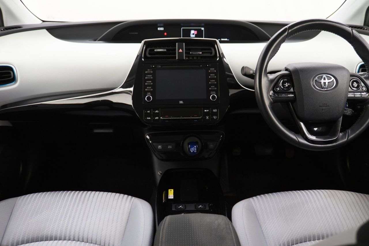 2021 TOYOTA PRIUS 2021 TOYOTA PRIUS