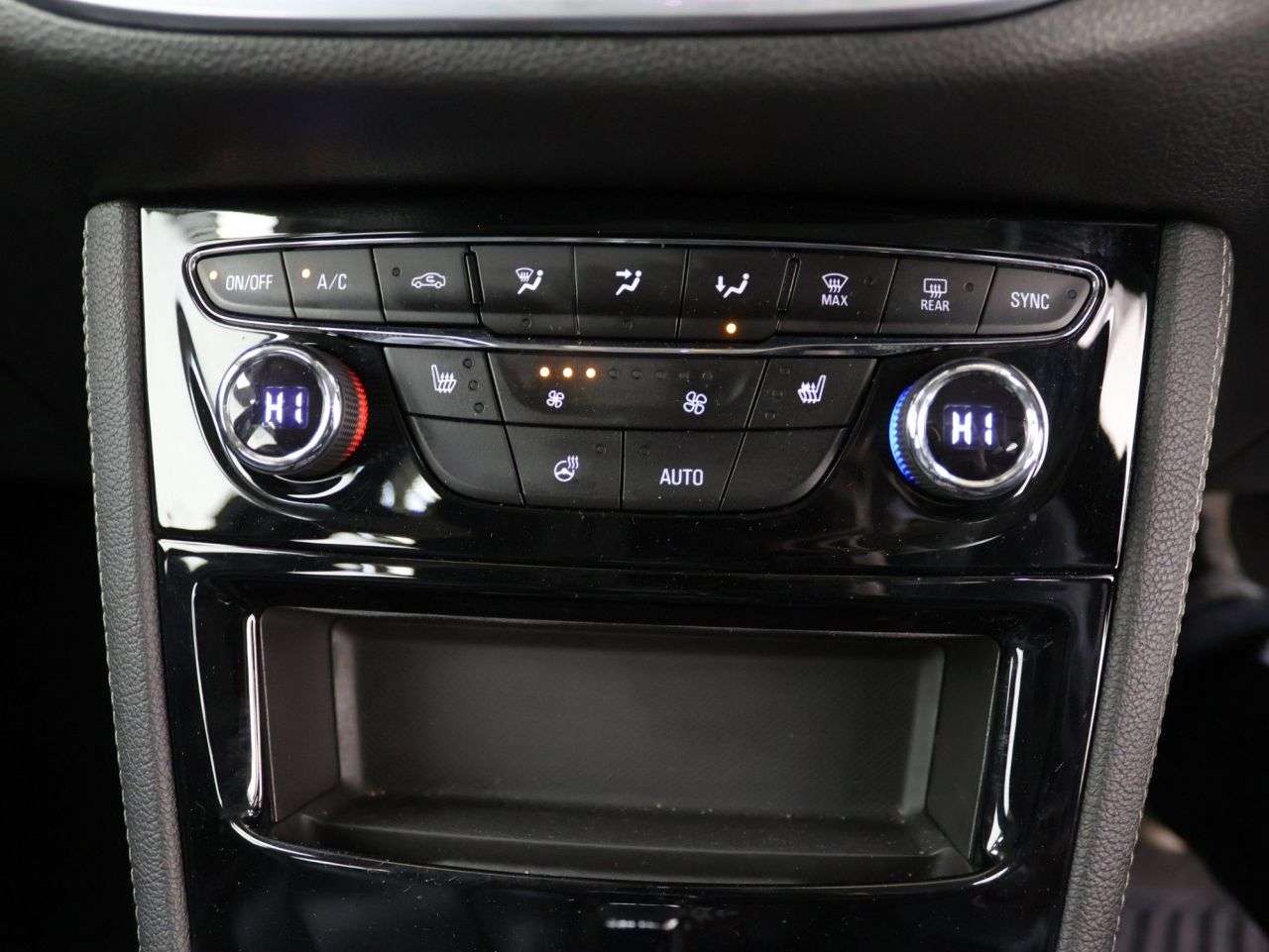 2019 VAUXHALL ASTRA 2019 VAUXHALL ASTRA