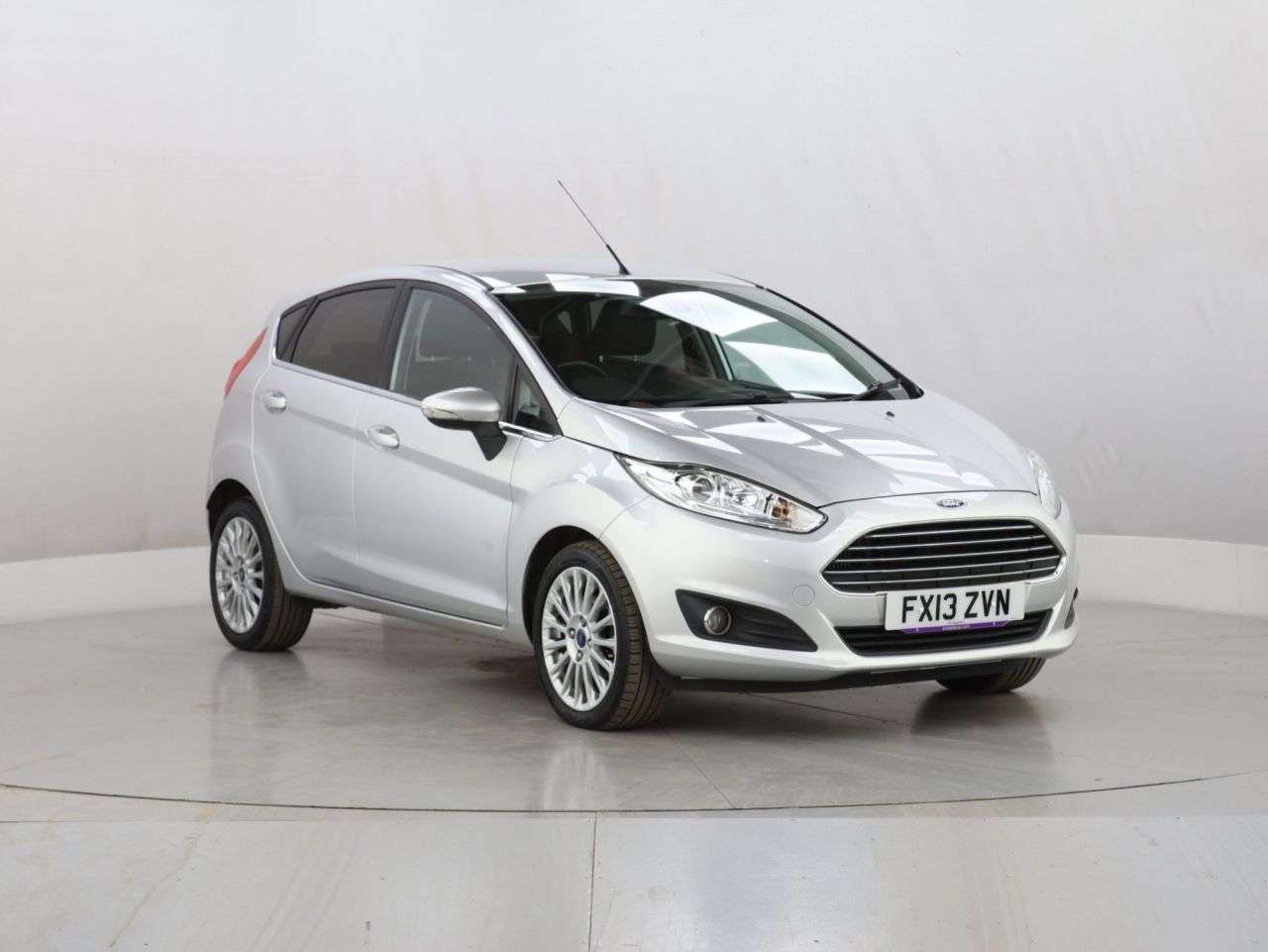 A 2013 FORD FIESTA 1.0T EcoBoost Titanium Hatchback 5dr Petrol Manual Euro 5 (s/s) (125 ps) A 2013 FORD FIESTA 1.0T EcoBoost Titanium Hatchback 5dr Petrol Manual Euro 5 (s/s) (125 ps)