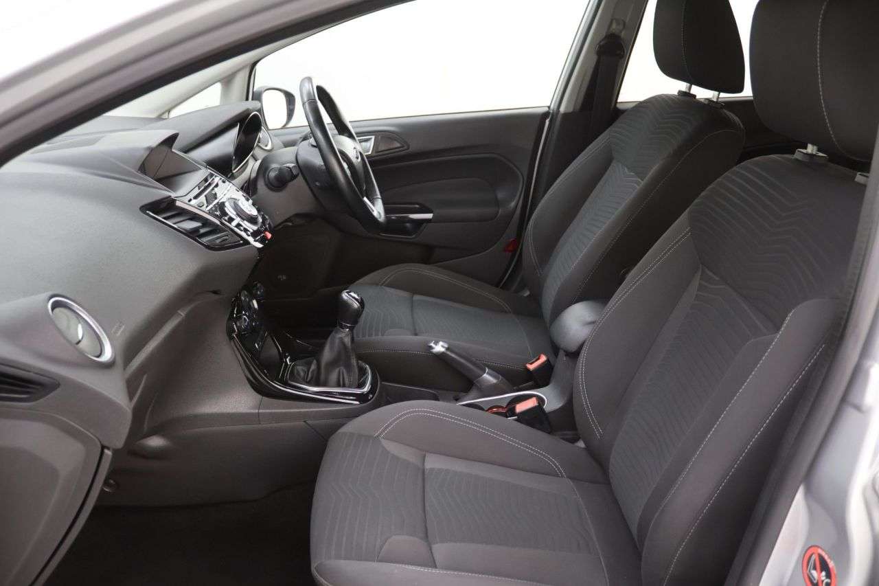 2013 FORD FIESTA 2013 FORD FIESTA