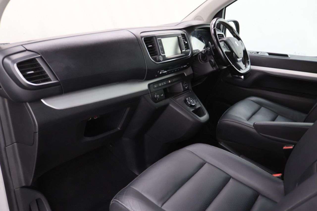 2019 PEUGEOT TRAVELLER 2019 PEUGEOT TRAVELLER