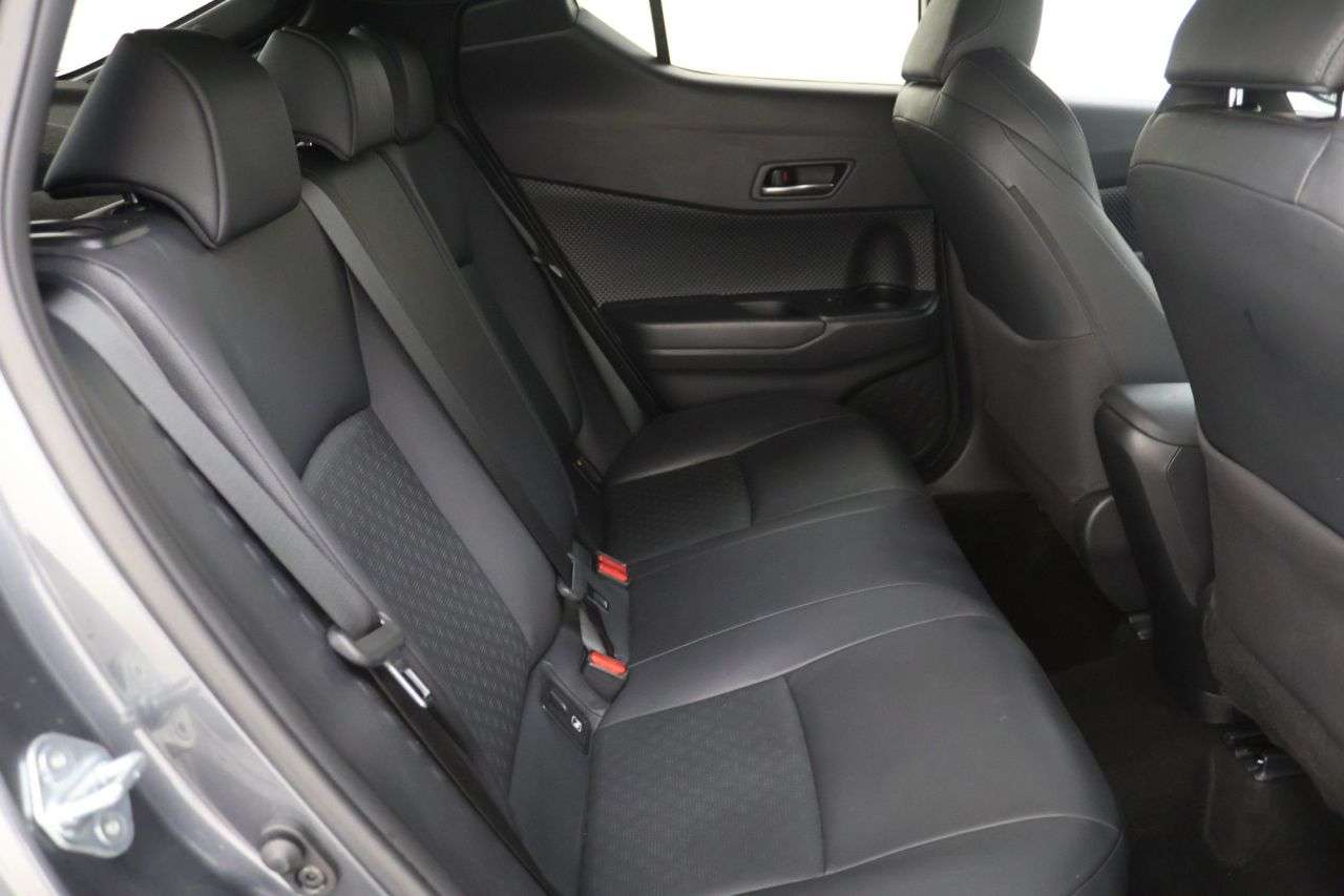 2019 TOYOTA C-HR 2019 TOYOTA C-HR