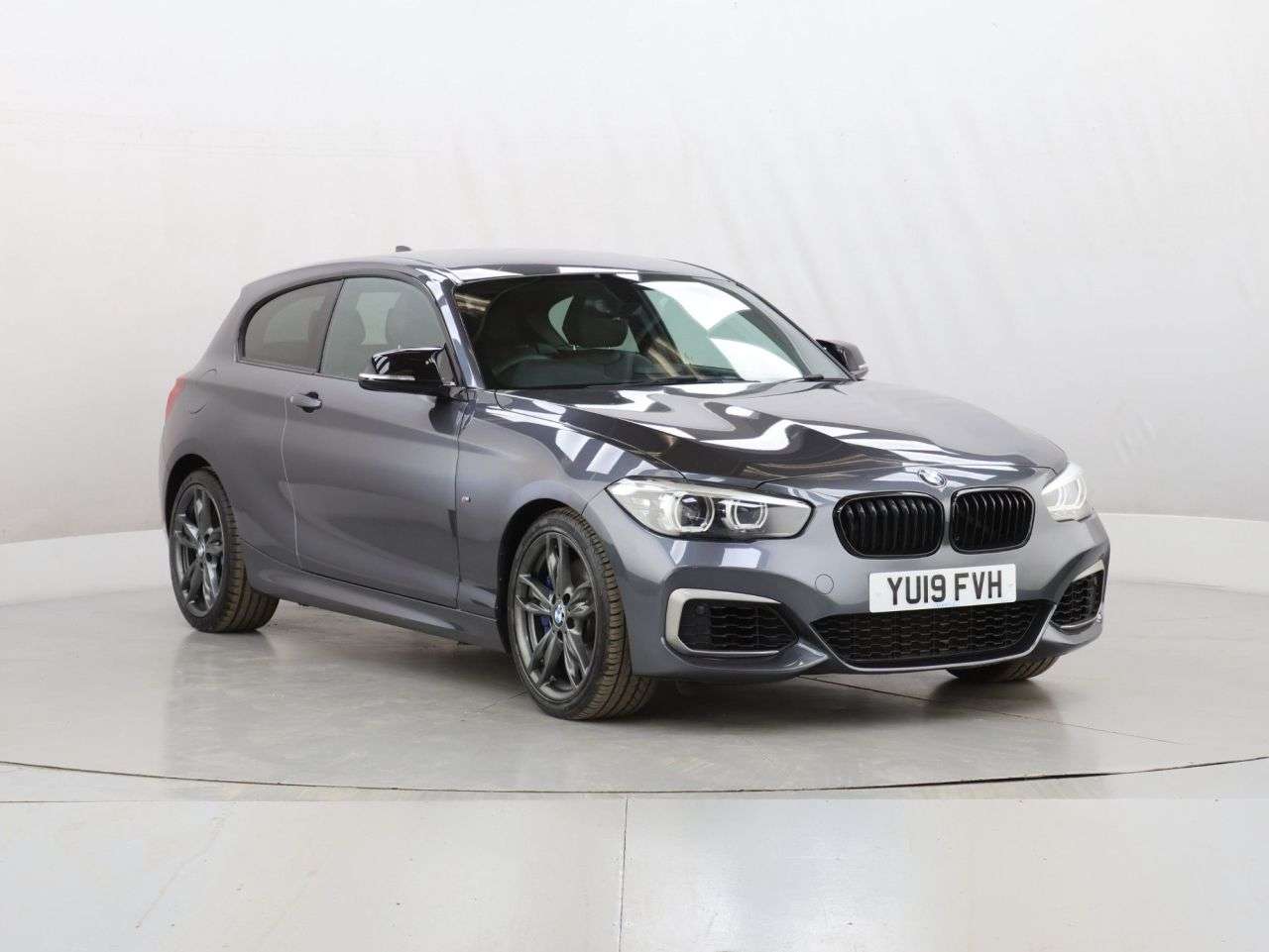 A 2019 BMW 1 SERIES 3.0 M140i GPF Shadow Edition Hatchback 3dr Petrol Auto Euro 6 (s/s) (340 ps A 2019 BMW 1 SERIES 3.0 M140i GPF Shadow Edition Hatchback 3dr Petrol Auto Euro 6 (s/s) (340 ps