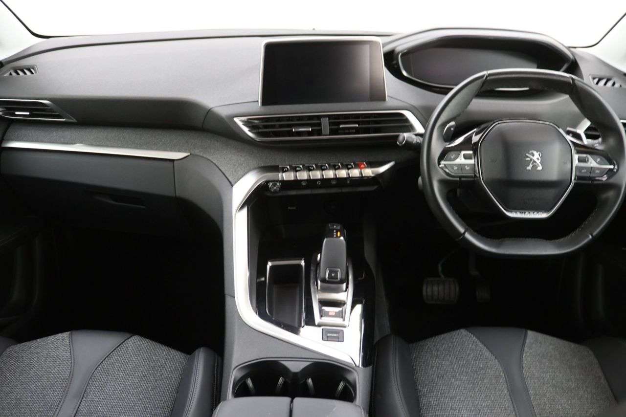 2019 PEUGEOT 3008 2019 PEUGEOT 3008