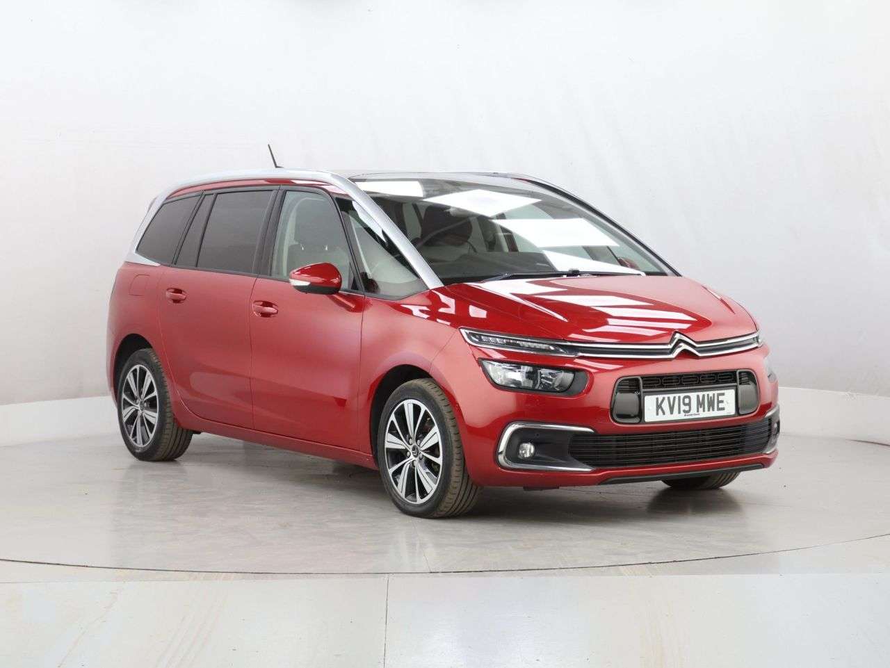 A 2019 CITROEN GRAND C4 SPACETOURER 1.5 BlueHDi Flair MPV 5dr Diesel Manual Euro 6 (s/s) (130 ps) A 2019 CITROEN GRAND C4 SPACETOURER 1.5 BlueHDi Flair MPV 5dr Diesel Manual Euro 6 (s/s) (130 ps)