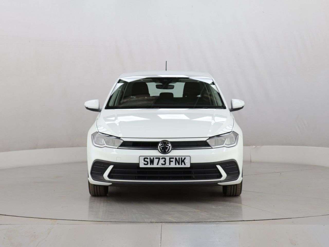A 2023 VOLKSWAGEN POLO 1.0 EVO Life Hatchback 5dr Petrol Manual Euro 6 (s/s) (80 ps) A 2023 VOLKSWAGEN POLO 1.0 EVO Life Hatchback 5dr Petrol Manual Euro 6 (s/s) (80 ps)
