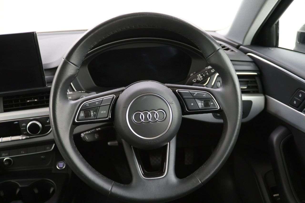 2021 AUDI A4 AVANT 2021 AUDI A4 AVANT