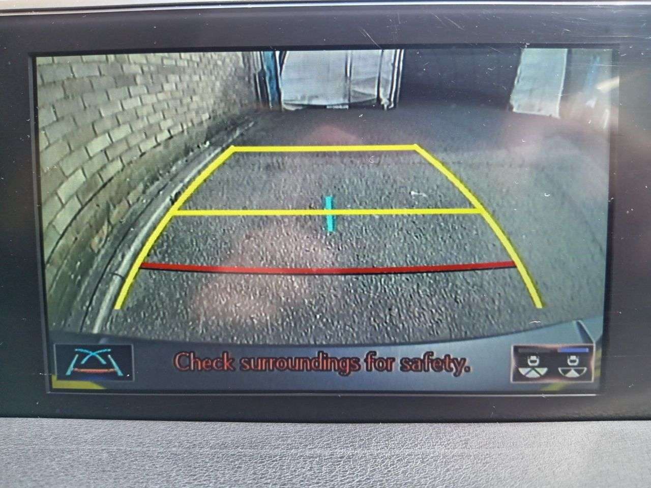 A 2021 LEXUS UX 2.0 250h SUV 5dr Petrol Hybrid E-CVT Euro 6 (s/s) (184 ps) A 2021 LEXUS UX 2.0 250h SUV 5dr Petrol Hybrid E-CVT Euro 6 (s/s) (184 ps)