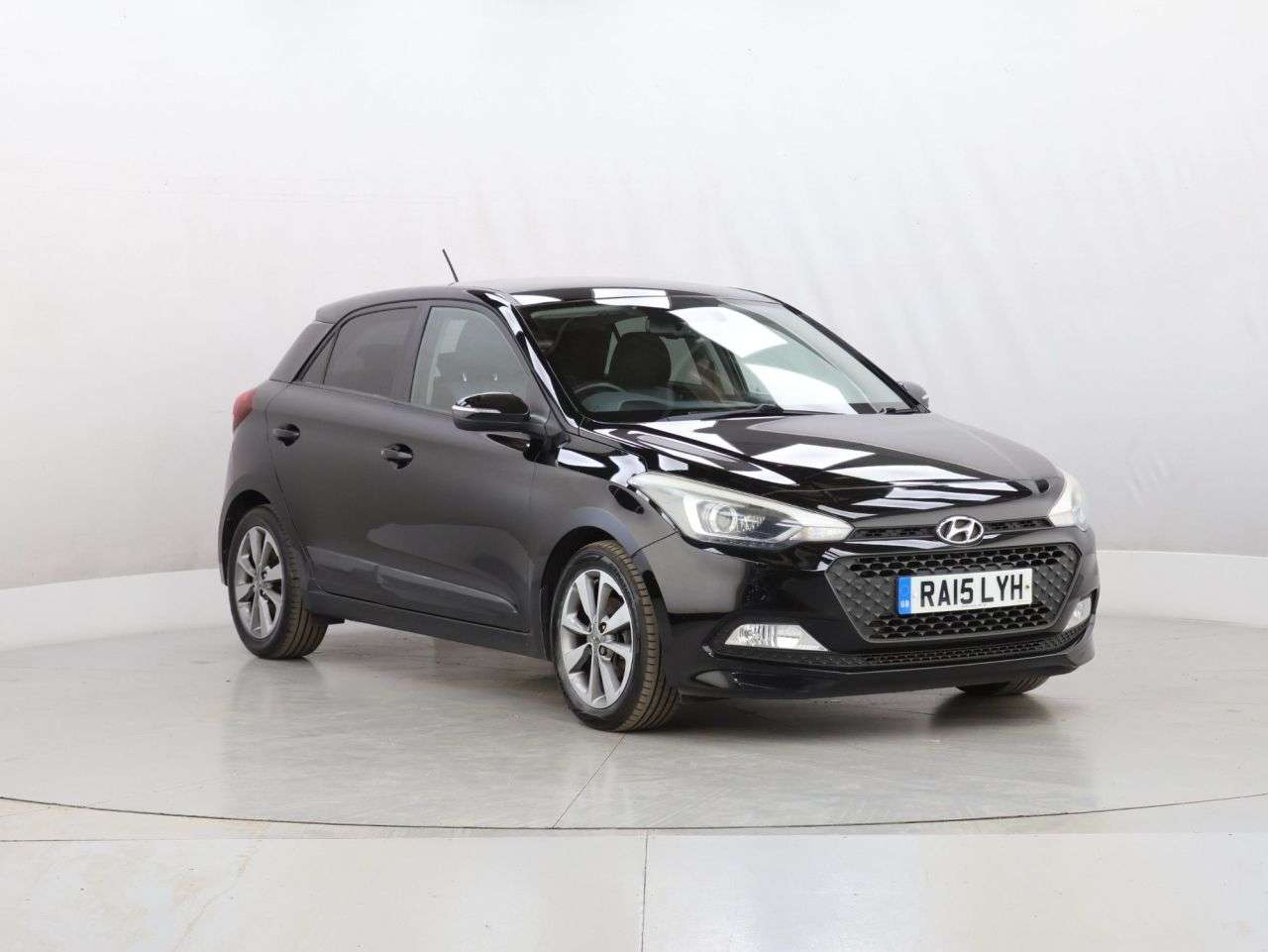 A 2015 HYUNDAI I20 1.4 Premium Hatchback 5dr Petrol Manual Euro 6 (100 ps) A 2015 HYUNDAI I20 1.4 Premium Hatchback 5dr Petrol Manual Euro 6 (100 ps)